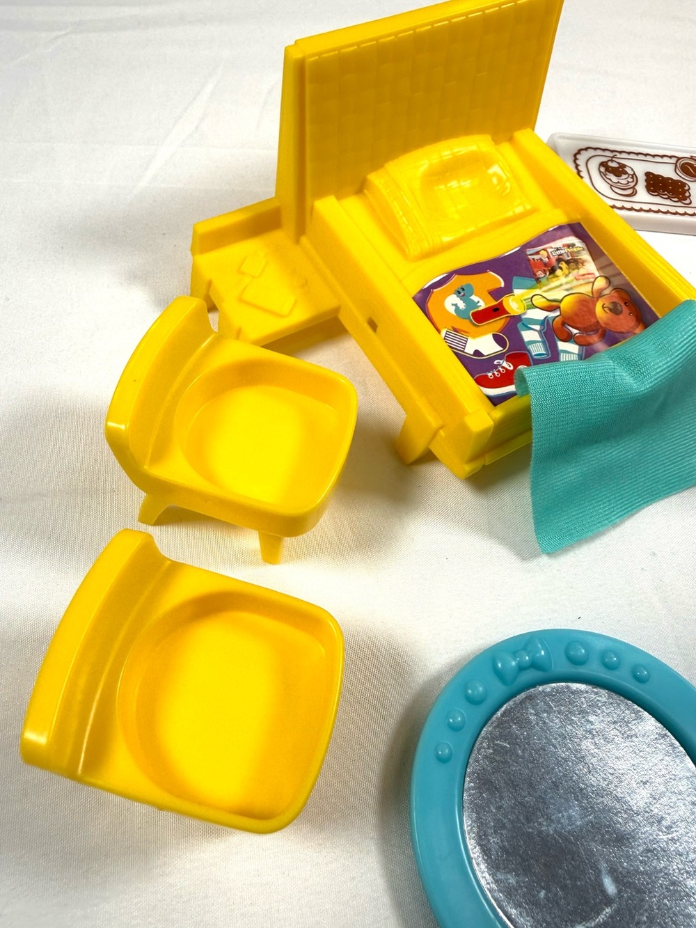 LITTLE PEOPLE Replacement Furniture Accessories House School Daycare Mixed Lot - Picture 6 of 7